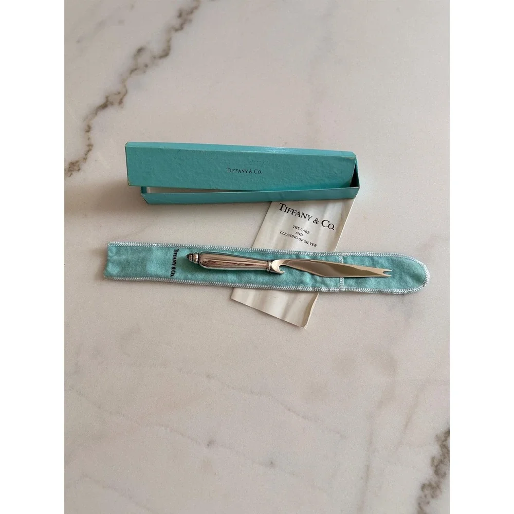 Tiffany & Co Sterling Silver Modern Shell Bar Knife Angela Cummings w/ Box